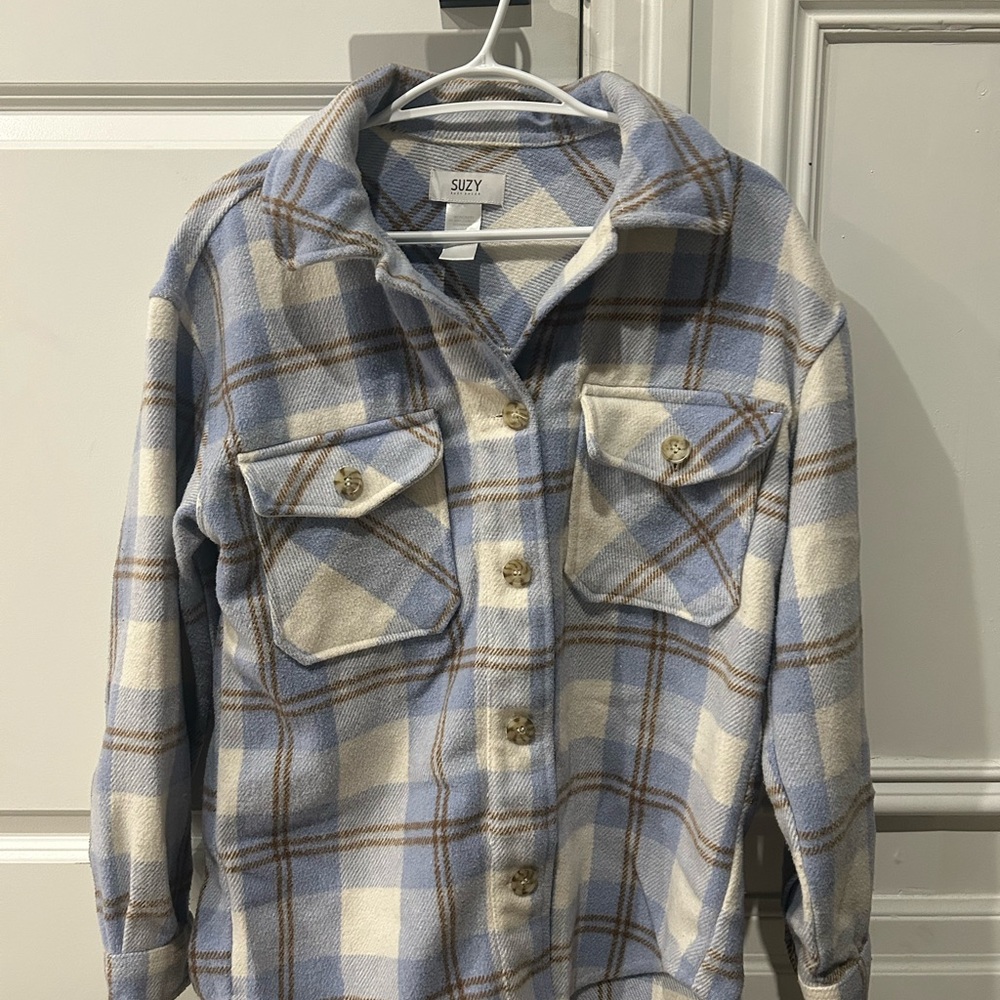 Suzy Shier Blue and Cream Plaid Button-Down Shirt